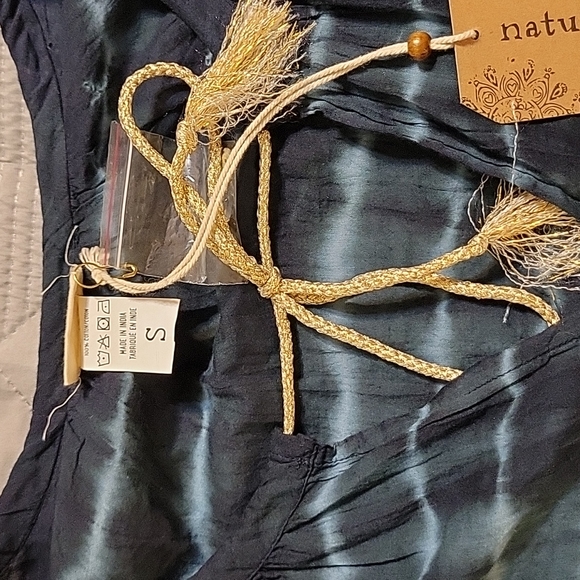 Natural Life Long Sleeve Blouse - Picture 2 of 5